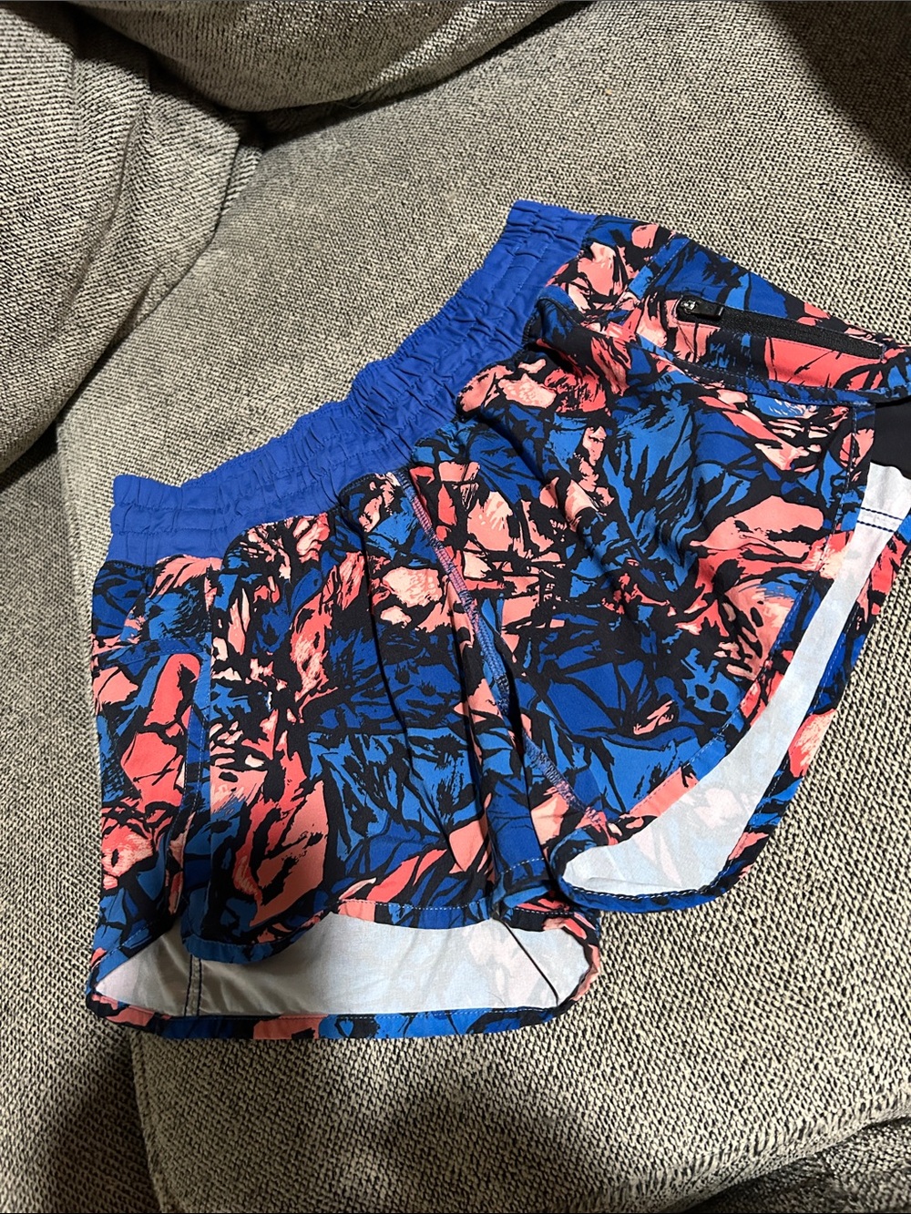 Lululemon Women’s Blue & Coral Floral Athletic Shorts